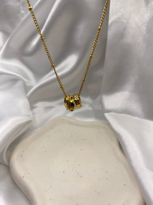 Goldn Trio Necklace