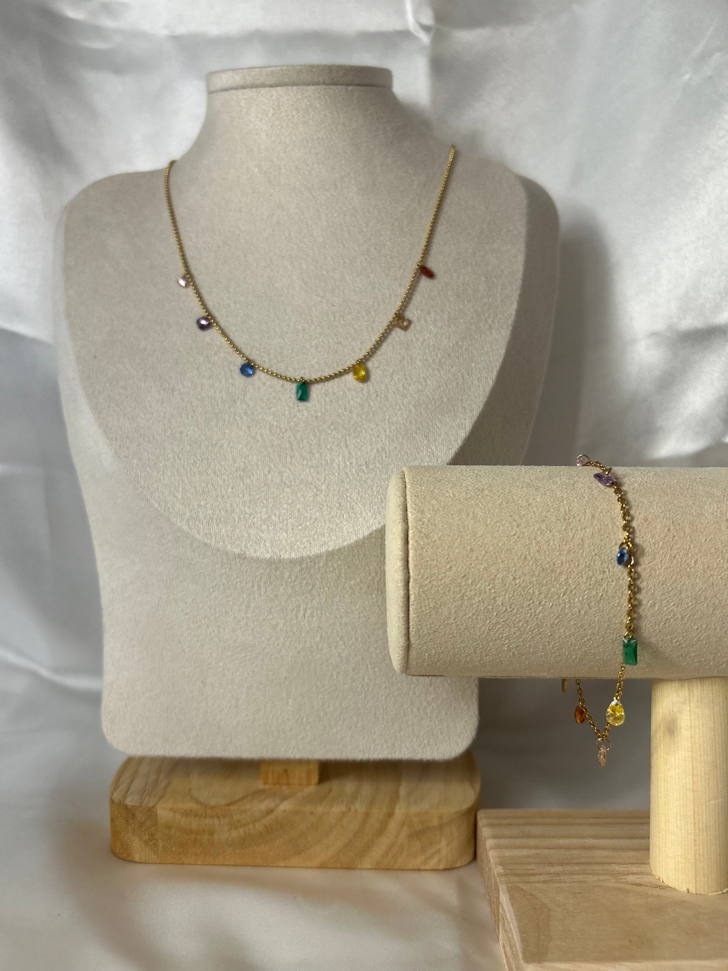 Beaming Rays Necklace & Bracelet Set