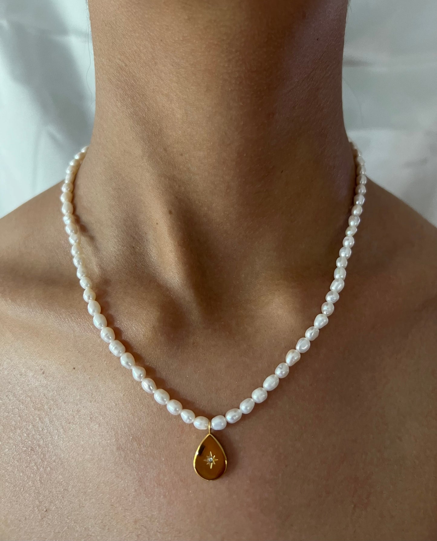 Asteria's Pearls Necklace